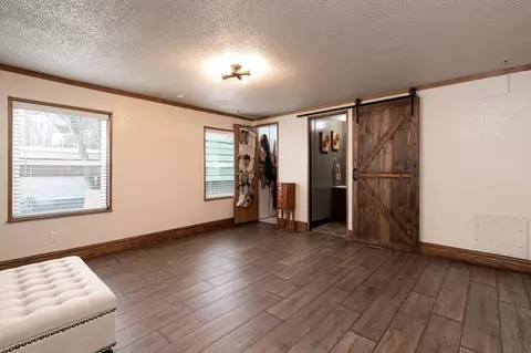 206 Deer St E, Mandan, ND 58554 photo 8