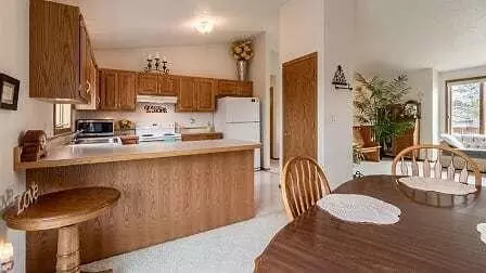 1012 16th St SE, Mandan, ND 58554 photo 8