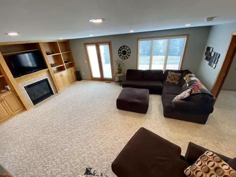 3313 Thunderbird Ln, Bismarck, ND 58503 photo 31