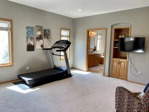 3313 Thunderbird Ln, Bismarck, ND 58503 photo 22