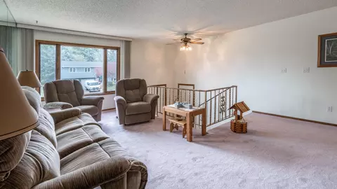 909 Central Ave, Bismarck, ND 58501 photo 5