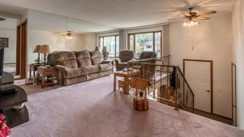 909 Central Ave, Bismarck, ND 58501 photo 4