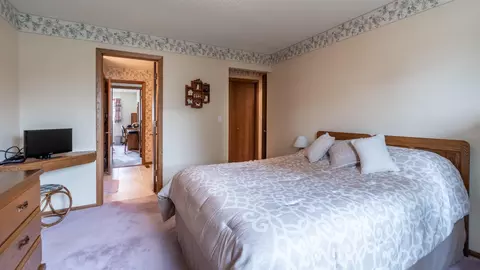 909 Central Ave, Bismarck, ND 58501 photo 24