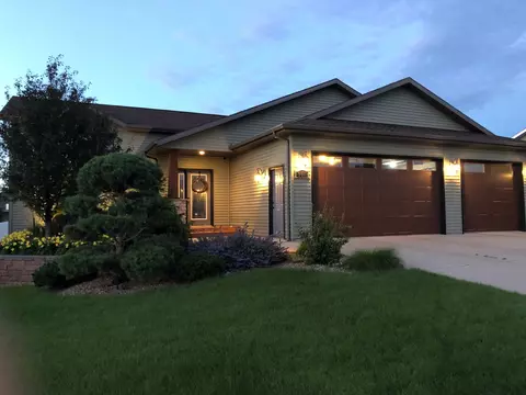 506 Cherrybrook Dr, Bismarck, ND 58503 photo 23