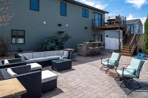 506 Cherrybrook Dr, Bismarck, ND 58503 photo 21