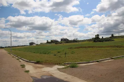 500 Cobblestone Loop SW, Mandan, ND 58554 photo 5