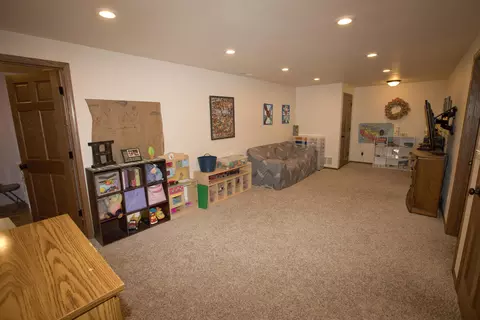 6375 Edgerly Ln, Lincoln, ND 58504 photo 16