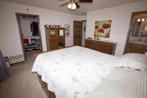 6375 Edgerly Ln, Lincoln, ND 58504 photo 9