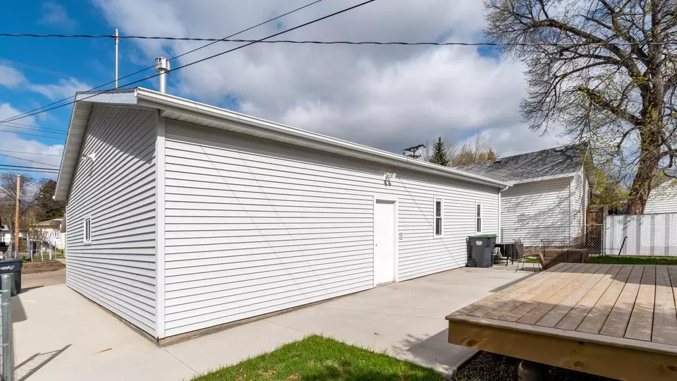  609 6th Ave NW, Mandan, ND 58554 photo 34