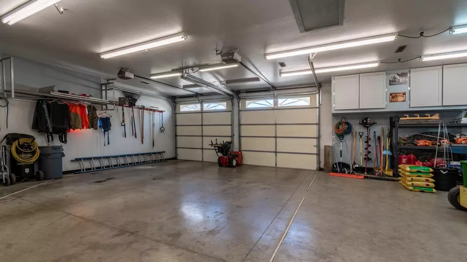  609 6th Ave NW, Mandan, ND 58554 photo 32