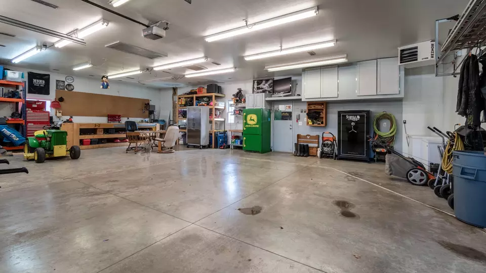  609 6th Ave NW, Mandan, ND 58554 photo 30