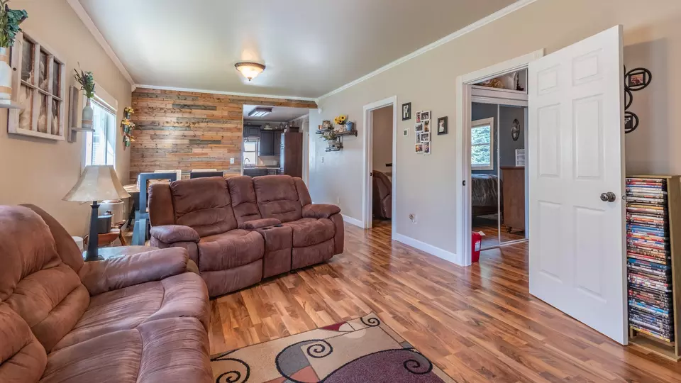  609 6th Ave NW, Mandan, ND 58554 photo 7
