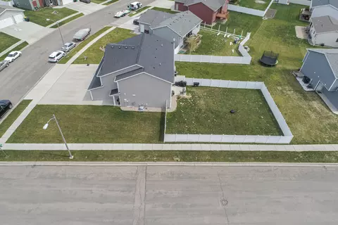 201 Brandenburg Loop, Bismarck, ND 58504 photo 25