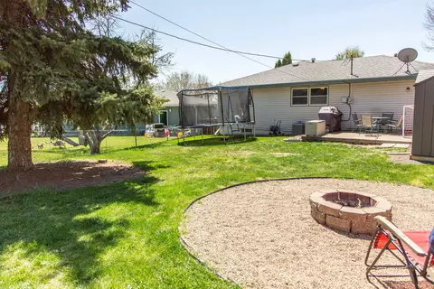 2932 E Ave C E, Bismarck, ND 58501 photo 29