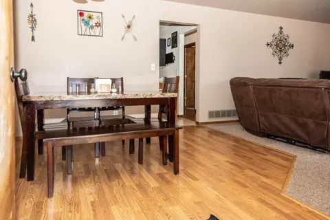 2932 E Ave C E, Bismarck, ND 58501 photo 7