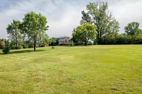 4334 Gettysburg Dr, Bismarck, ND 58504 photo 7