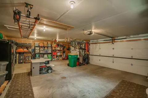 3328 Hackberry St, Bismarck, ND 58503 photo 37