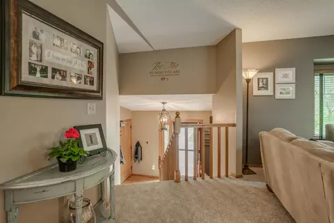 3328 Hackberry St, Bismarck, ND 58503 photo 20