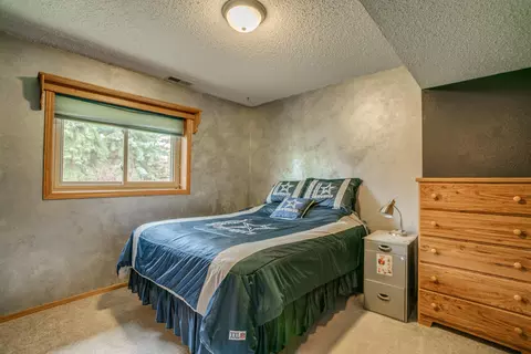 3328 Hackberry St, Bismarck, ND 58503 photo 33