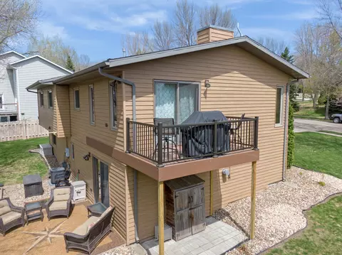 3328 Hackberry St, Bismarck, ND 58503 photo 62