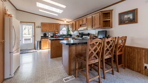 219 Coyote St, Mandan, ND 58554 photo 5