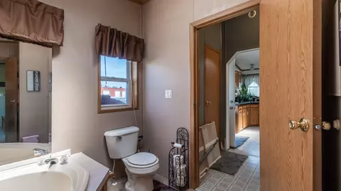 219 Coyote St, Mandan, ND 58554 photo 23