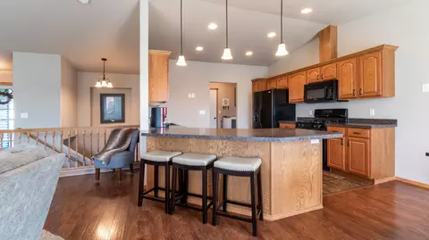 4701 Calgary Ave, Bismarck, ND 58503 photo 6