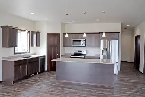 307 Irvine Loop, Bismarck, ND 58504 photo 7