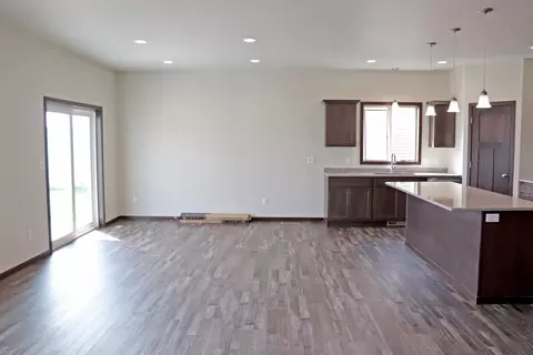 307 Irvine Loop, Bismarck, ND 58504 photo 20