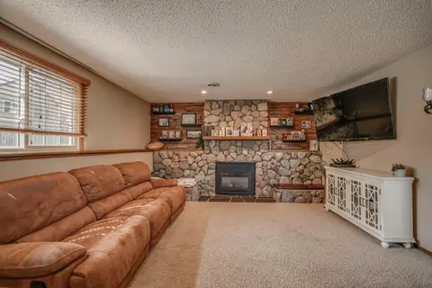 500 E Wachter Ave, Bismarck, ND 58504 photo 27
