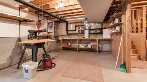 3035 Dublin Dr, Bismarck, ND 58503 photo 38