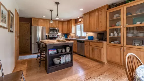 3035 Dublin Dr, Bismarck, ND 58503 photo 8