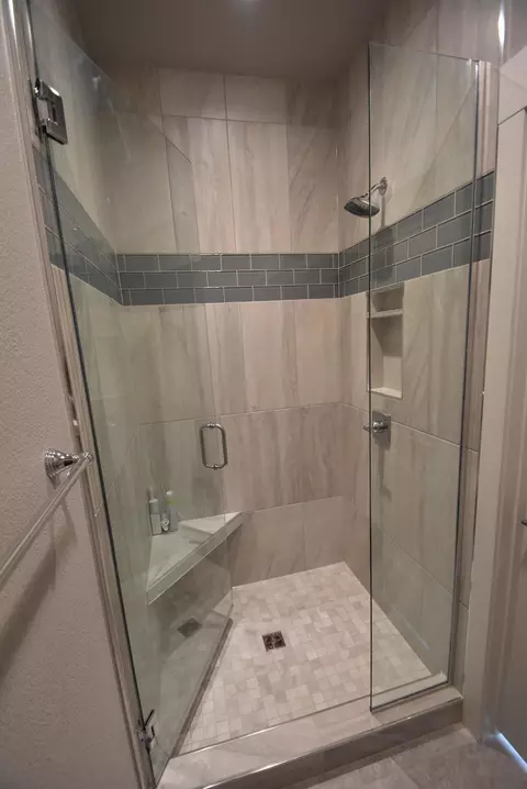910 Select Ln, Bismarck, ND 58503 photo 19
