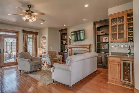 3237 Link Dr, Bismarck, ND 58503 photo 5