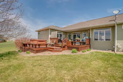 3237 Link Dr, Bismarck, ND 58503 photo 56