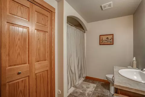 3237 Link Dr, Bismarck, ND 58503 photo 41