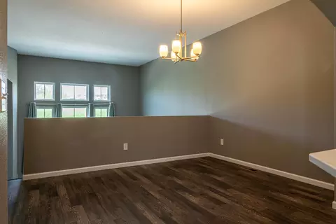 4007 E Calgary Ave, Bismarck, ND 58503 photo 4