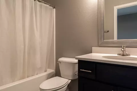 4007 E Calgary Ave, Bismarck, ND 58503 photo 17