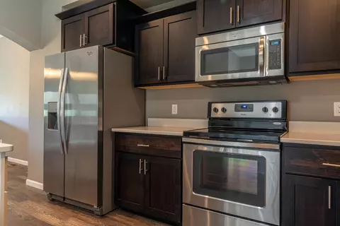 4007 E Calgary Ave, Bismarck, ND 58503 photo 9