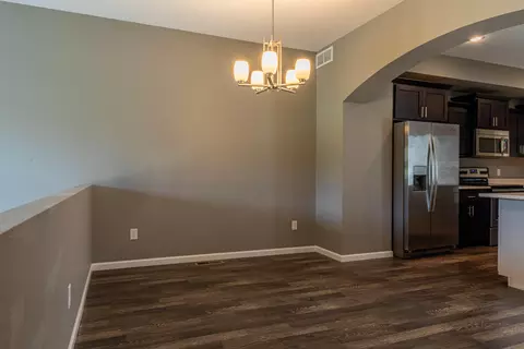 4007 E Calgary Ave, Bismarck, ND 58503 photo 3