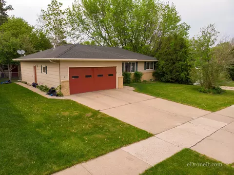 422 Interstate Ave W, Bismarck, ND 58503 photo 24