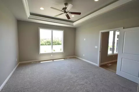 807 Colony Pt, Bismarck, ND 58503 photo 12