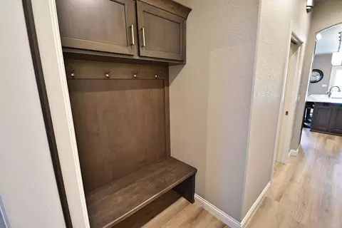 807 Colony Pt, Bismarck, ND 58503 photo 21