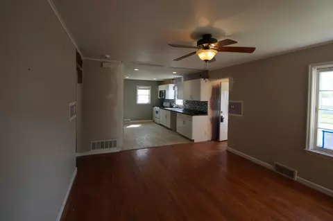 1604 E Ave D E, Bismarck, ND 58501 photo 5