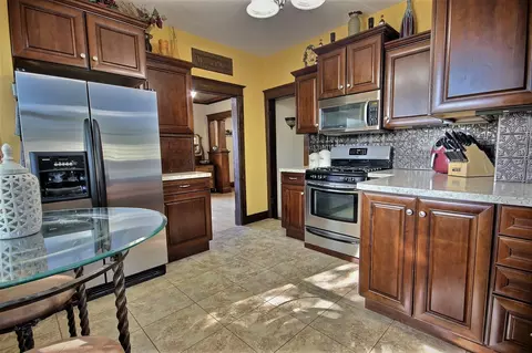 206 7th Ave NW, Mandan, ND 58554 photo 8