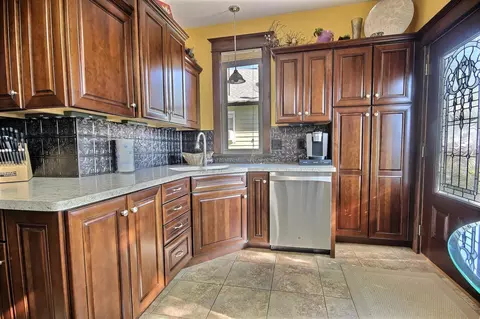 206 7th Ave NW, Mandan, ND 58554 photo 10