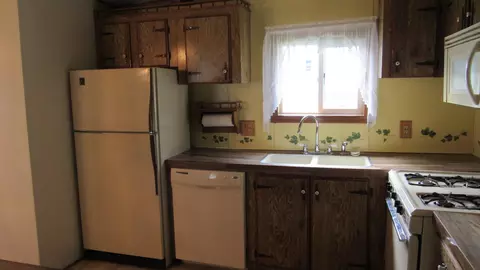 4304 Claridge Loop, Bismarck, ND 58503 photo 7