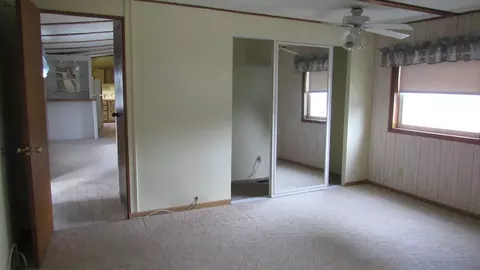 4304 Claridge Loop, Bismarck, ND 58503 photo 14