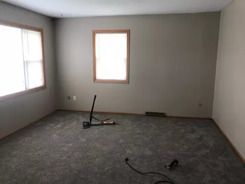 913 Collins Ave, Mandan, ND 58554 photo 6