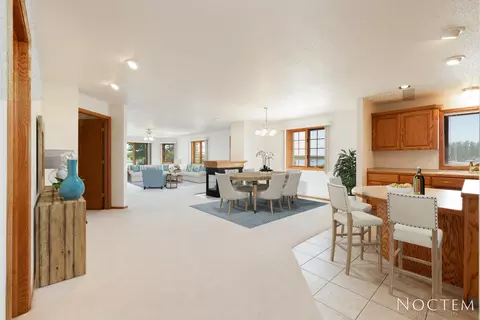 2200 Pirates Loop SE, Mandan, ND 58554 photo 2